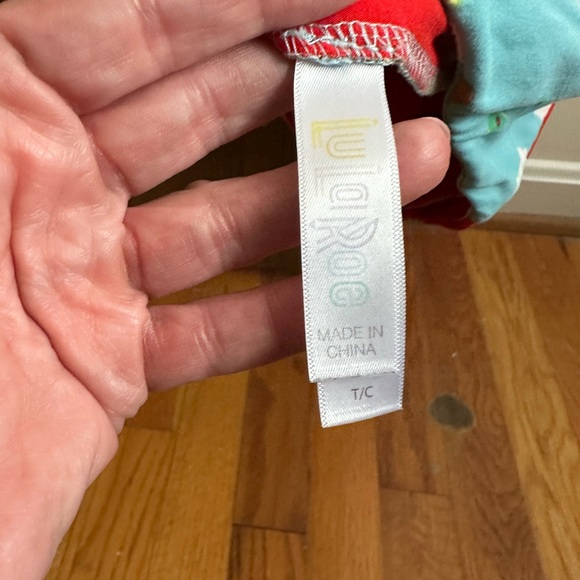 đNWOT LuLaRoe Christmas Favorites Pattern Leggings
Size TC - Picture 3 of 4